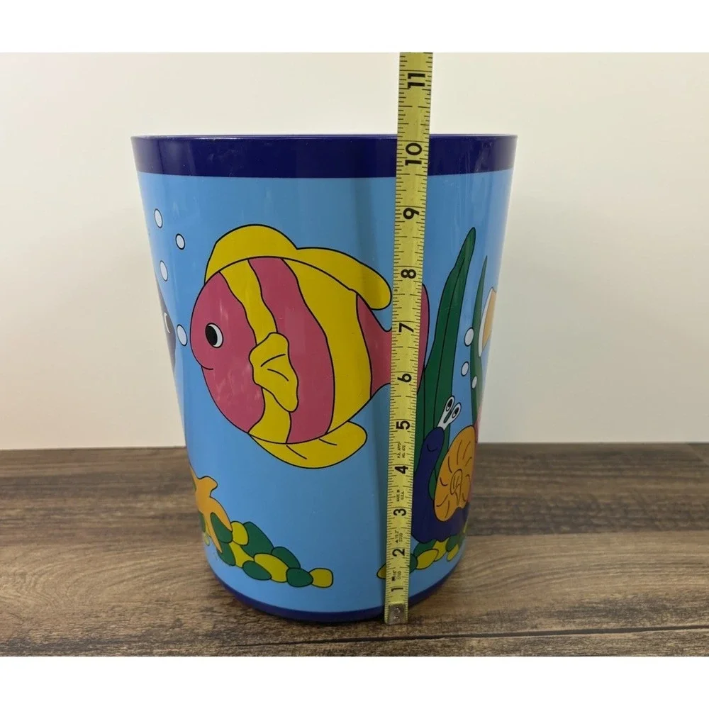 Vintage Fish Ocean Trash Can Plastic Retro Wastebasket Garbage Starfish